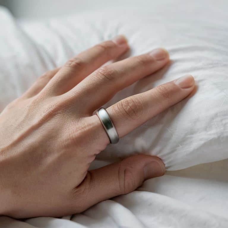 Oura Ring Gen 4 wearable tracker